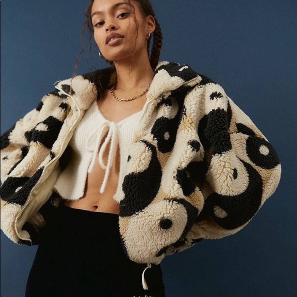 Urban Outfitters Olivia yin yang sherpa fleece teddy jacket